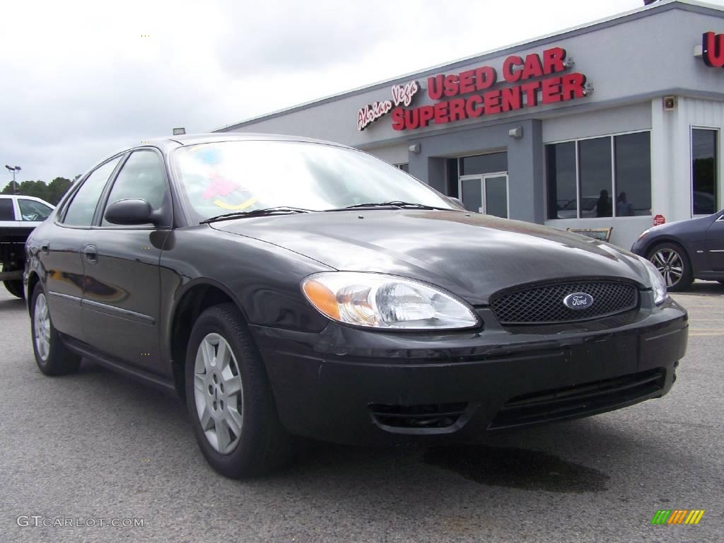 2006 Taurus SE - Black / Medium/Dark Flint Grey photo #1