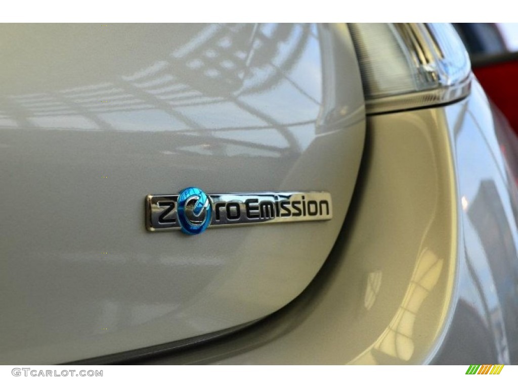 2012 Nissan LEAF SL Marks and Logos Photo #61197643