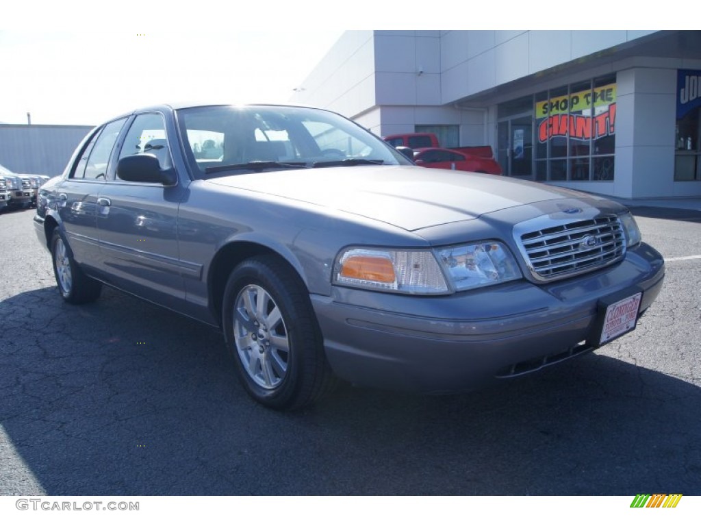 2006 Crown Victoria LX - Tungsten Metallic / Medium Light Stone photo #2