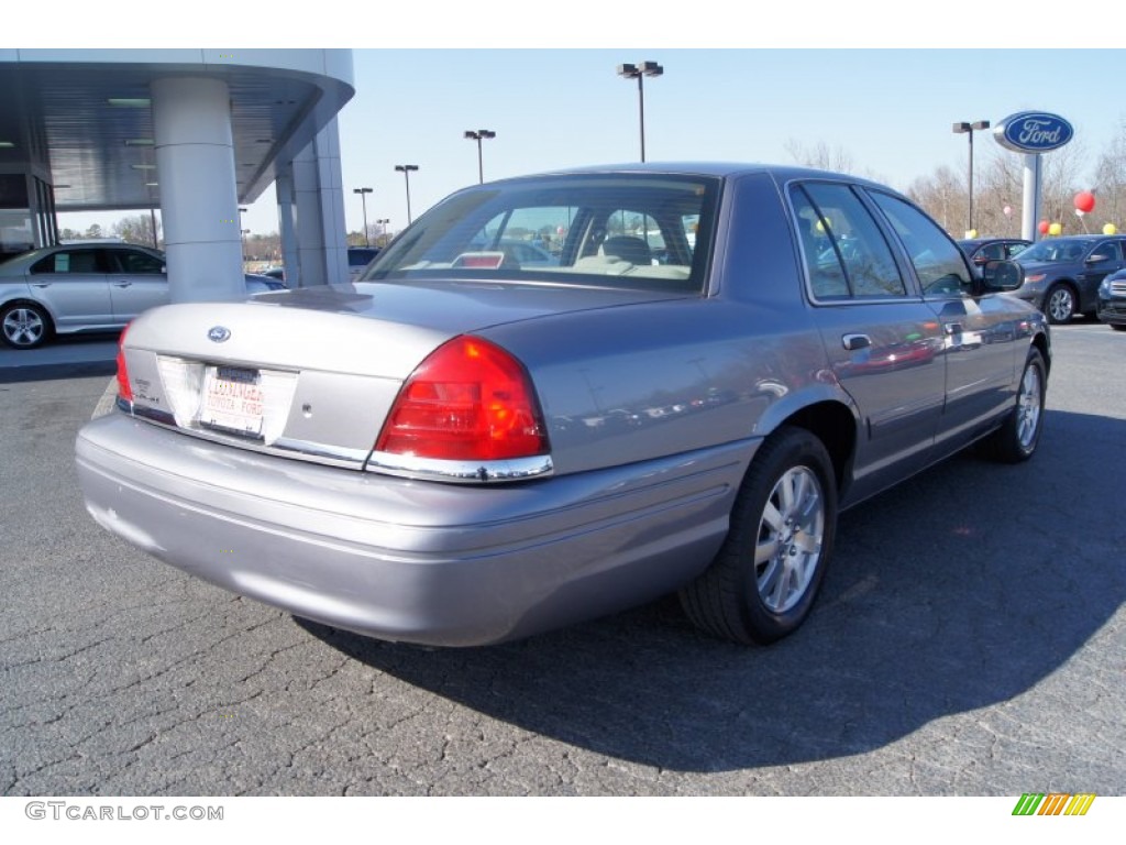 2006 Crown Victoria LX - Tungsten Metallic / Medium Light Stone photo #3