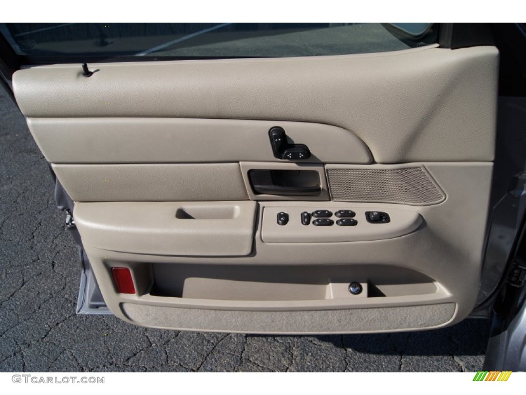 2006 Crown Victoria LX - Tungsten Metallic / Medium Light Stone photo #19