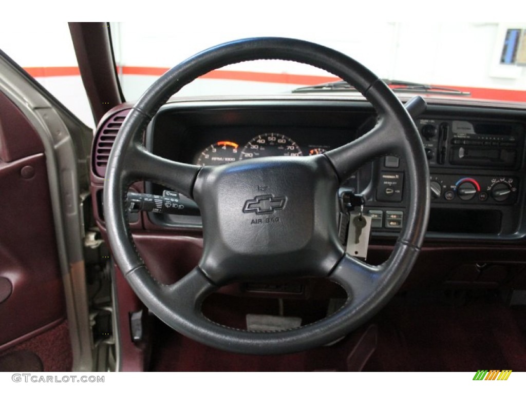 1998 Chevrolet C/K K1500 Silverado Extended Cab 4x4 Red Steering Wheel Photo #61200166