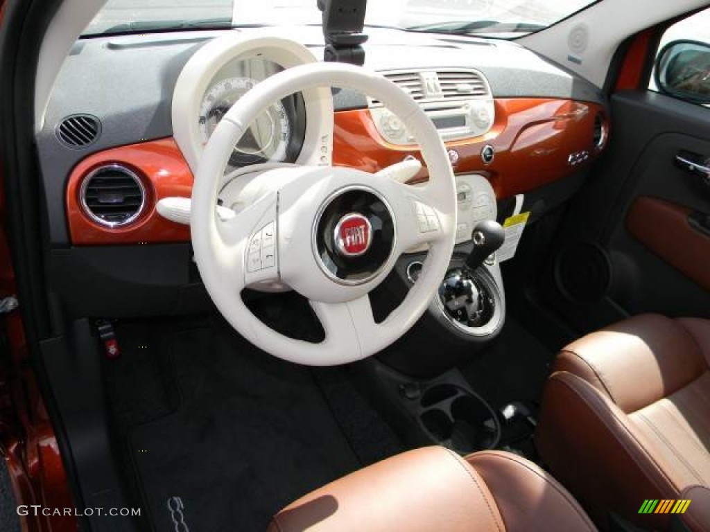 2012 Fiat 500 Lounge Pelle Marrone/Avorio (Brown/Ivory) Dashboard Photo #61200601