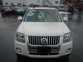 White Suede - Mariner V6 Premier 4WD Photo No. 3