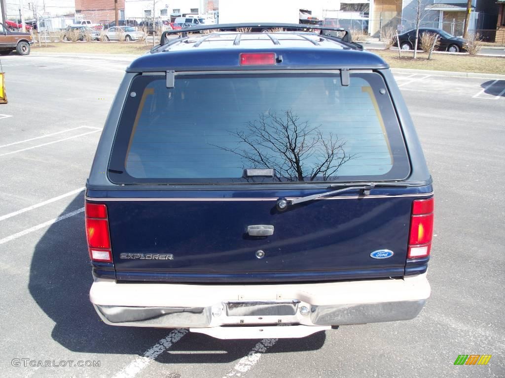 1994 Explorer Eddie Bauer 4x4 - Dark Blue Metallic / Tan photo #5