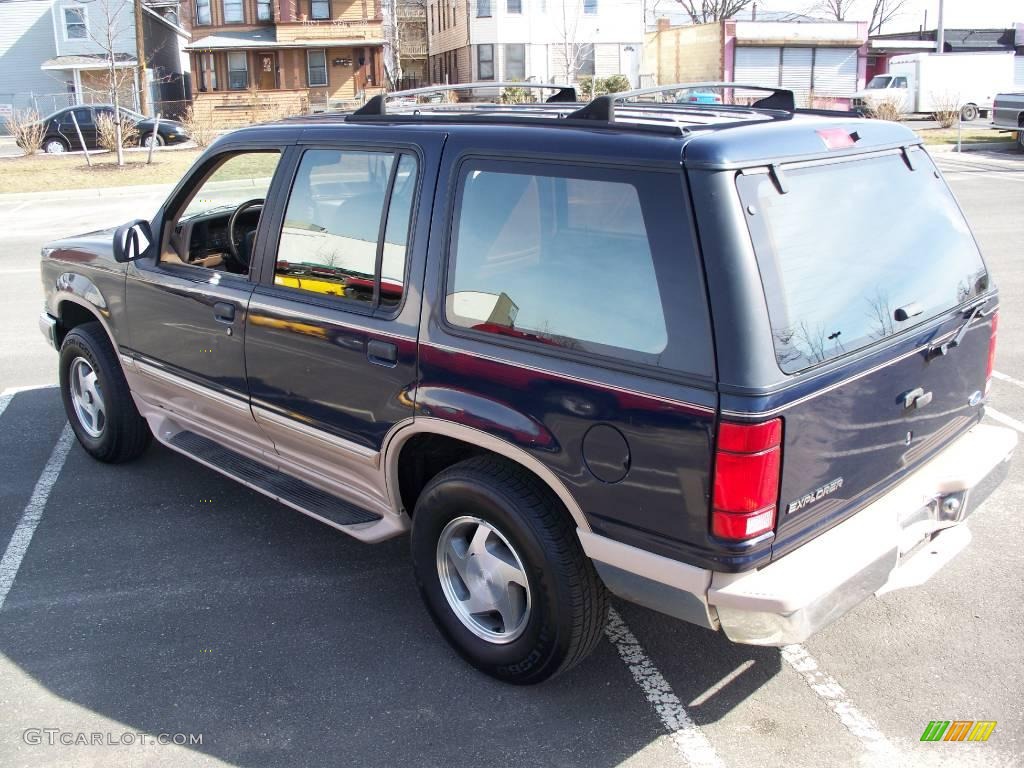 1994 Explorer Eddie Bauer 4x4 - Dark Blue Metallic / Tan photo #6