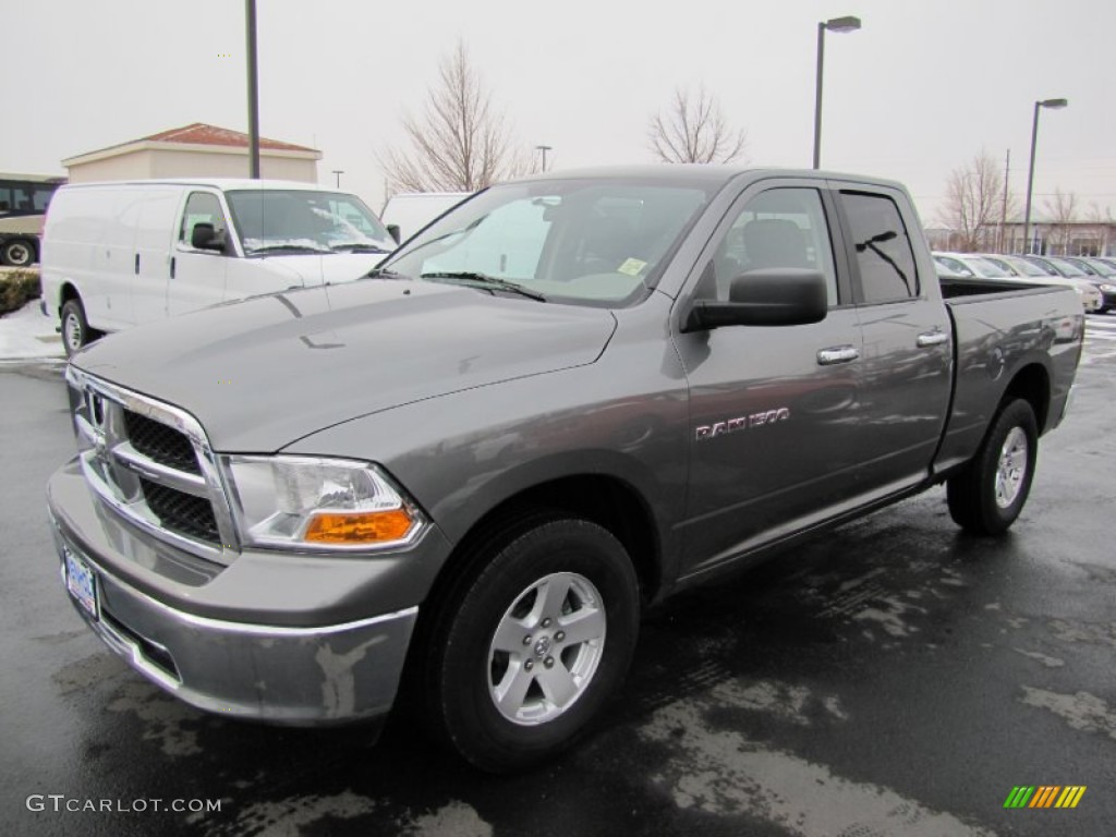 2011 Ram 1500 ST Quad Cab 4x4 - Mineral Gray Metallic / Dark Slate Gray/Medium Graystone photo #3