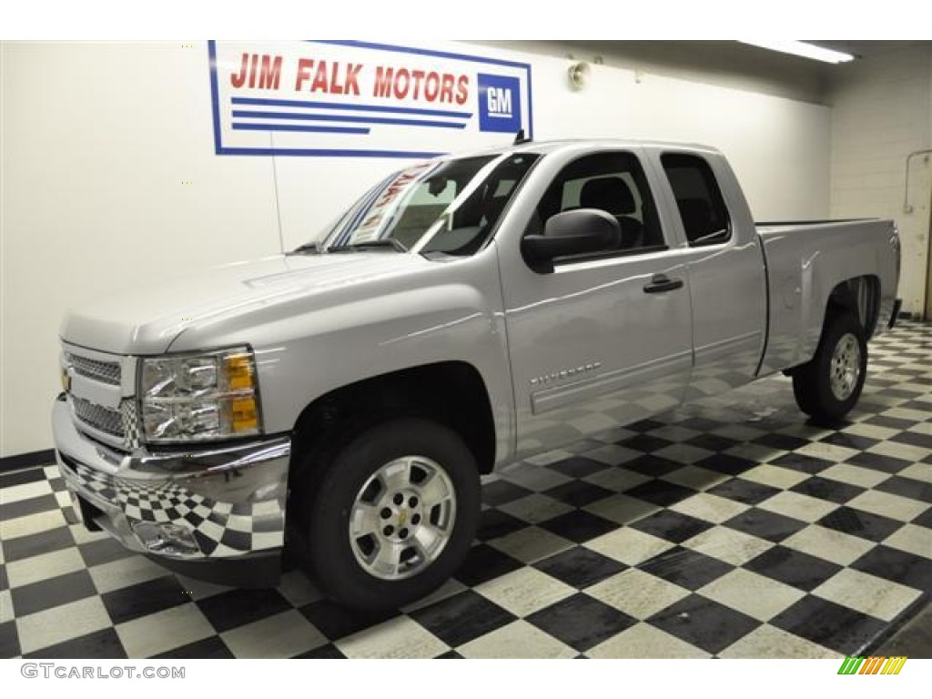 Silver Ice Metallic Chevrolet Silverado 1500