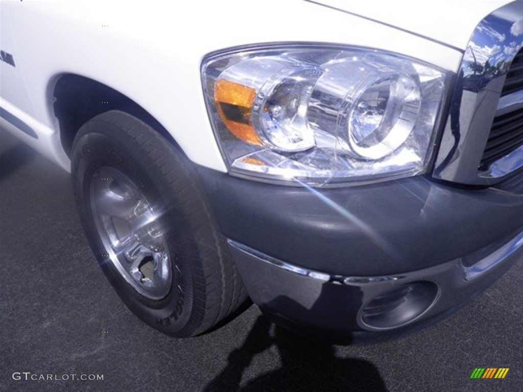 2008 Ram 1500 SXT Quad Cab - Bright White / Medium Slate Gray photo #2