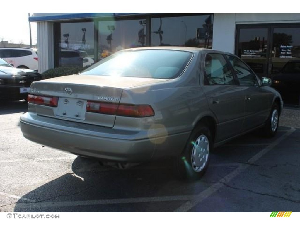 1999 Camry LE - Cashmere Beige Metallic / Oak photo #6