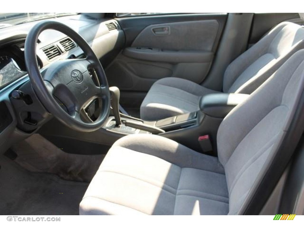 1999 Camry LE - Cashmere Beige Metallic / Oak photo #9