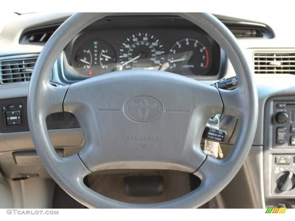 1999 Camry LE - Cashmere Beige Metallic / Oak photo #12