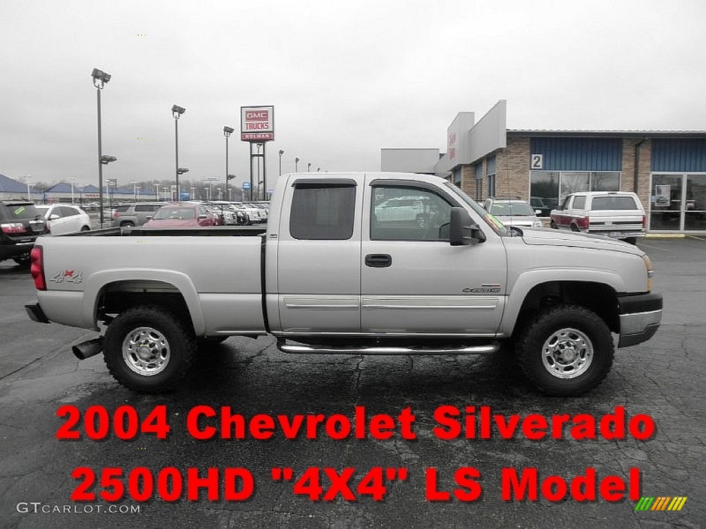 2004 Silverado 2500HD LS Extended Cab 4x4 - Silver Birch / Dark Charcoal photo #1