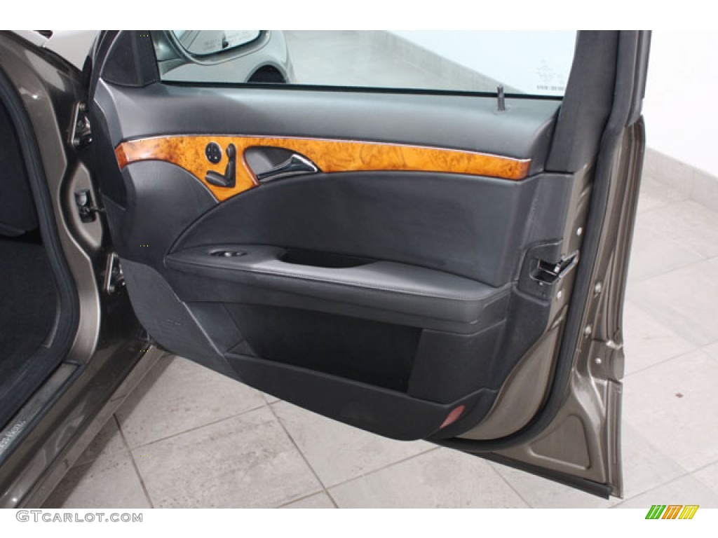 2008 Mercedes-Benz E 350 4Matic Sedan Black Door Panel Photo #61213026