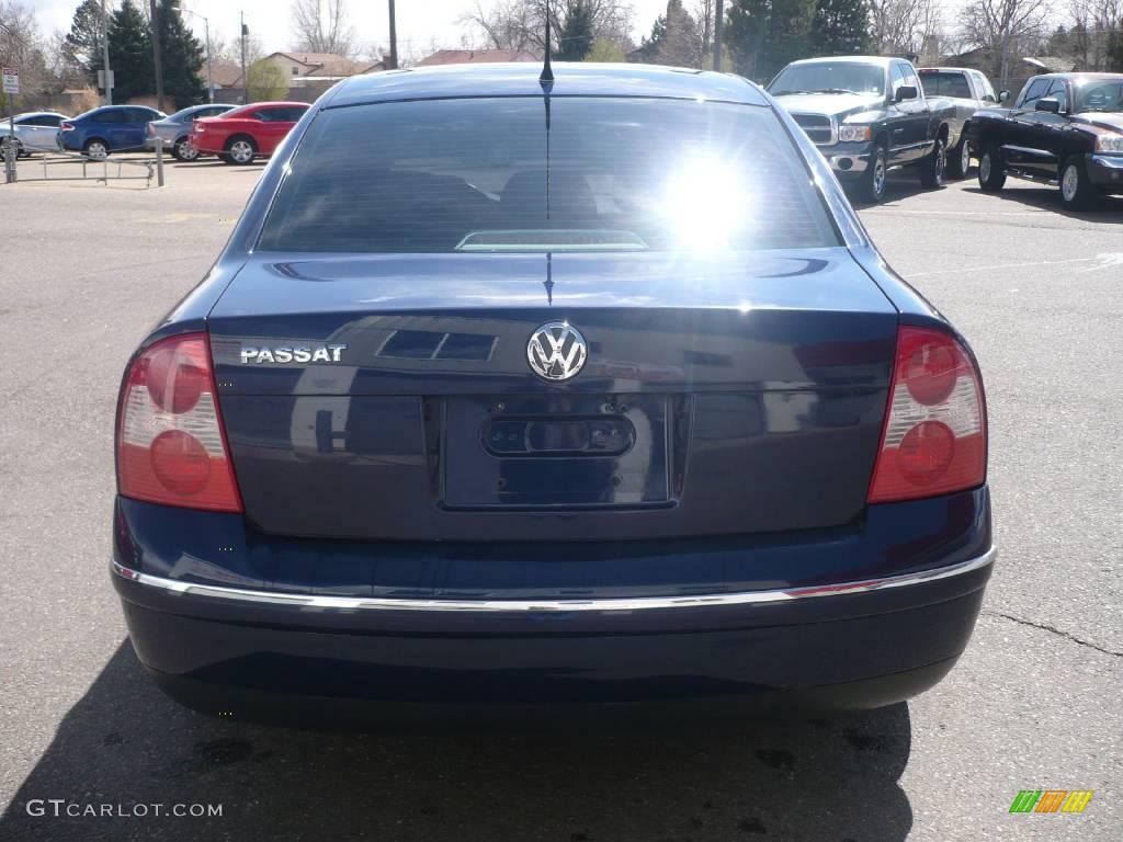 2004 Passat GLS Sedan - Shadow Blue Metallic / Grey photo #4