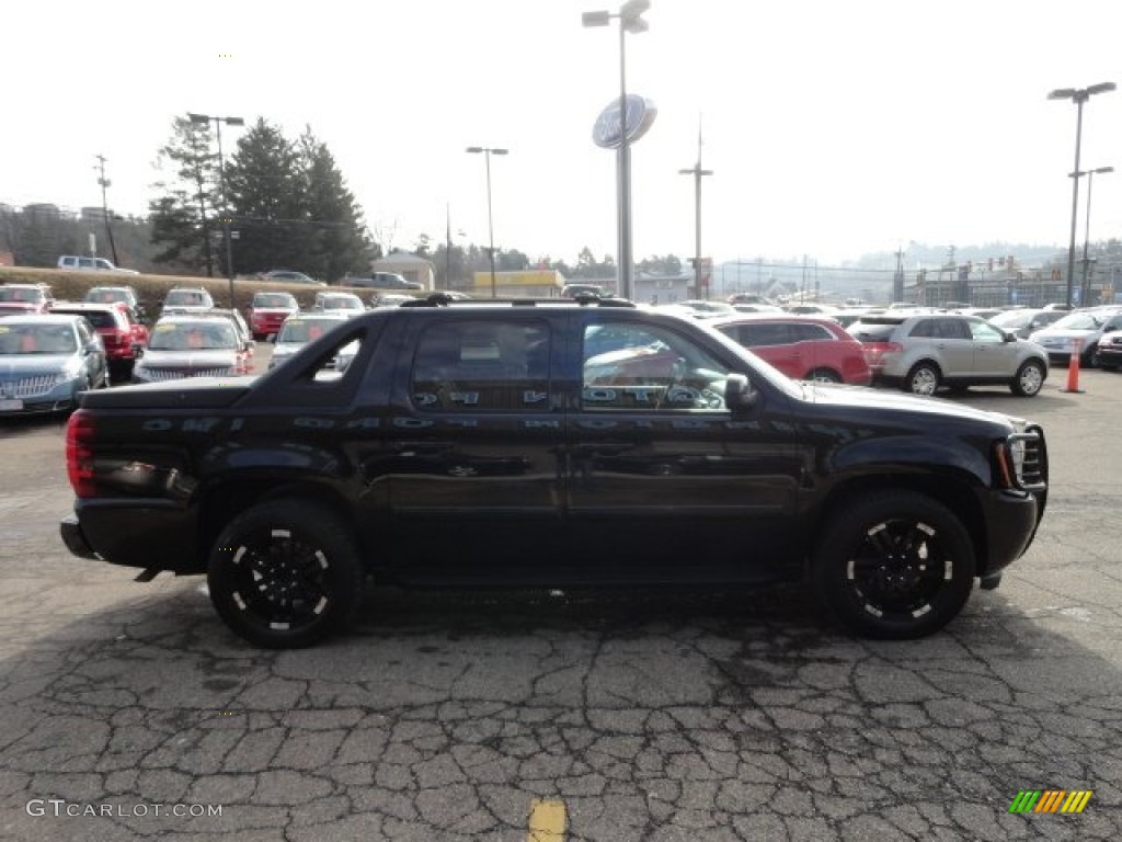 2007 Avalanche LTZ 4WD - Black / Ebony photo #5