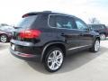 Deep Black Metallic - Tiguan SEL Photo No. 2