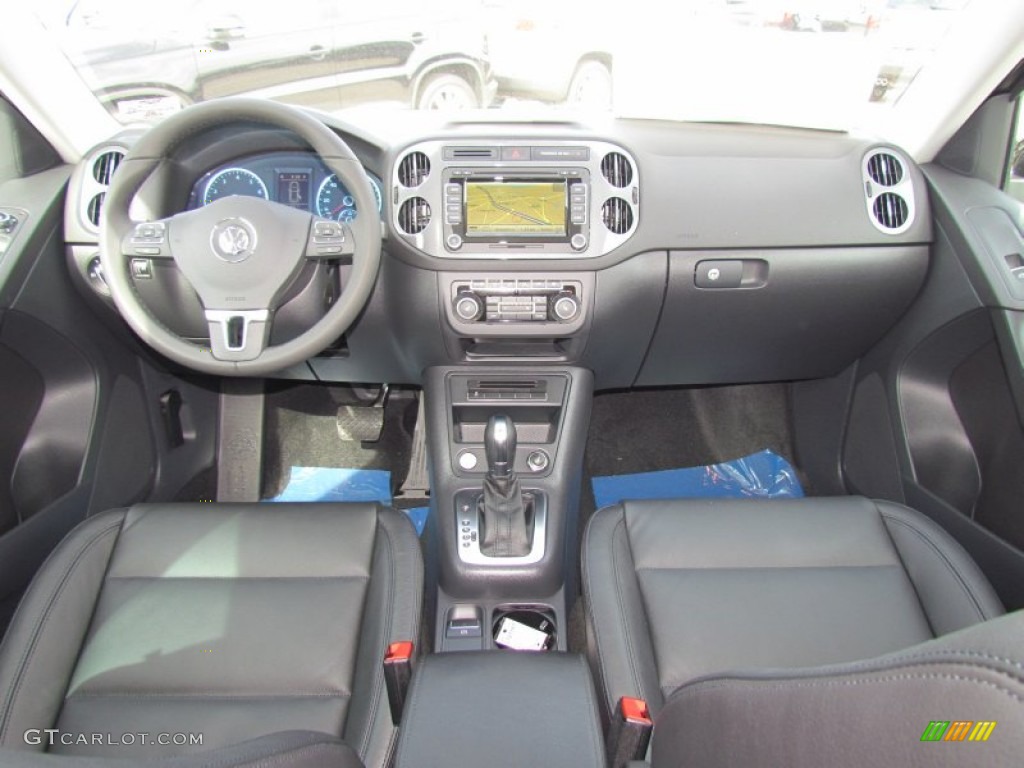 2012 Tiguan SEL - Deep Black Metallic / Black photo #5