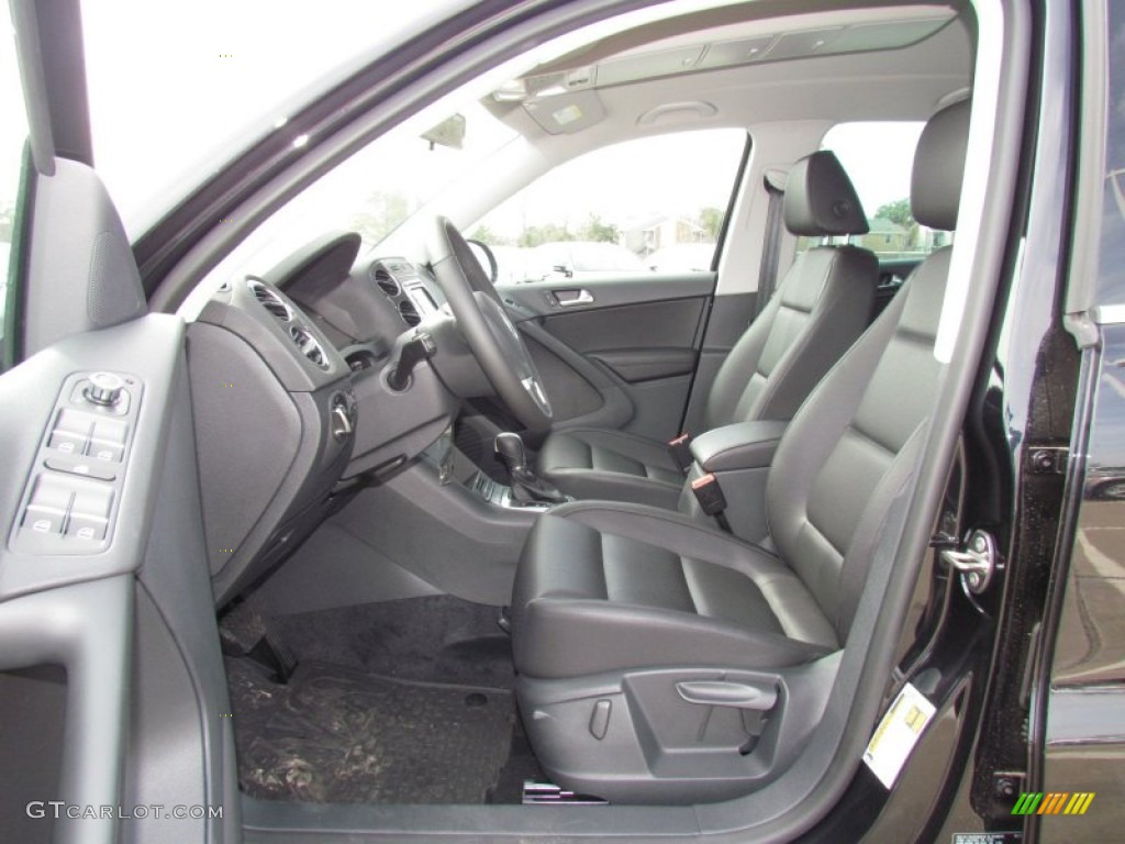 2012 Tiguan SE - Deep Black Metallic / Black photo #3