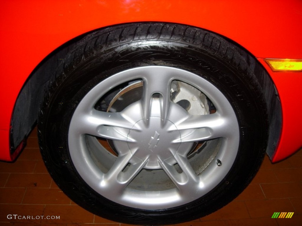 2004 Chevrolet SSR Standard SSR Model Wheel Photo #61220335