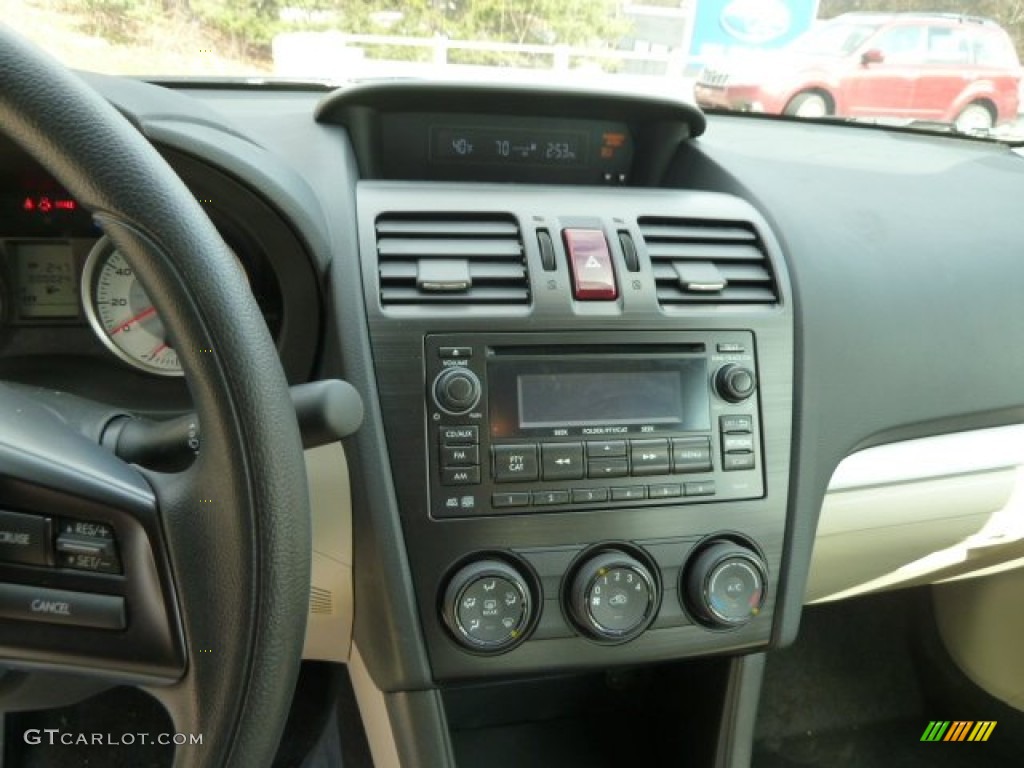 2012 Subaru Impreza 2.0i Sport Premium 5 Door Controls Photo #61225603