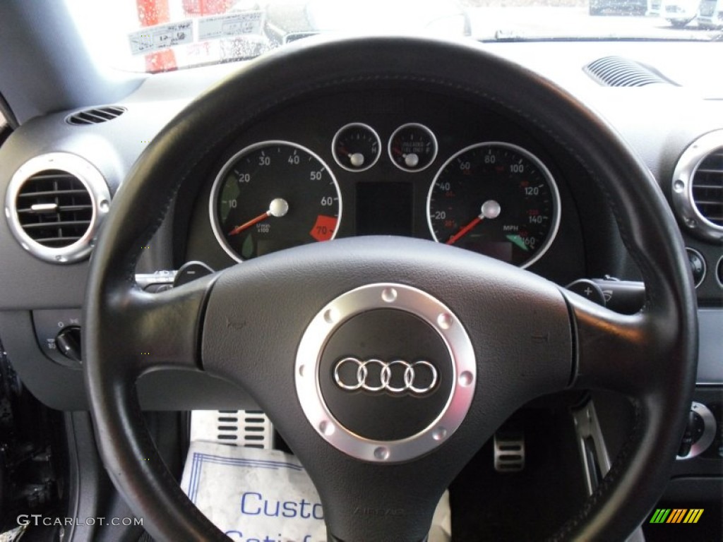 2005 Audi TT 3.2 quattro Coupe Steering Wheel Photos
