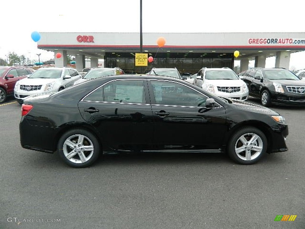 2012 Camry SE - Attitude Black Metallic / Black/Ash photo #2