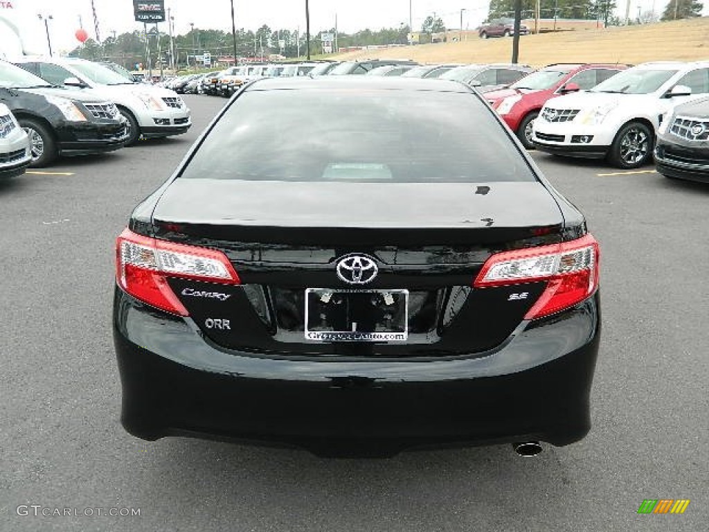 2012 Camry SE - Attitude Black Metallic / Black/Ash photo #4