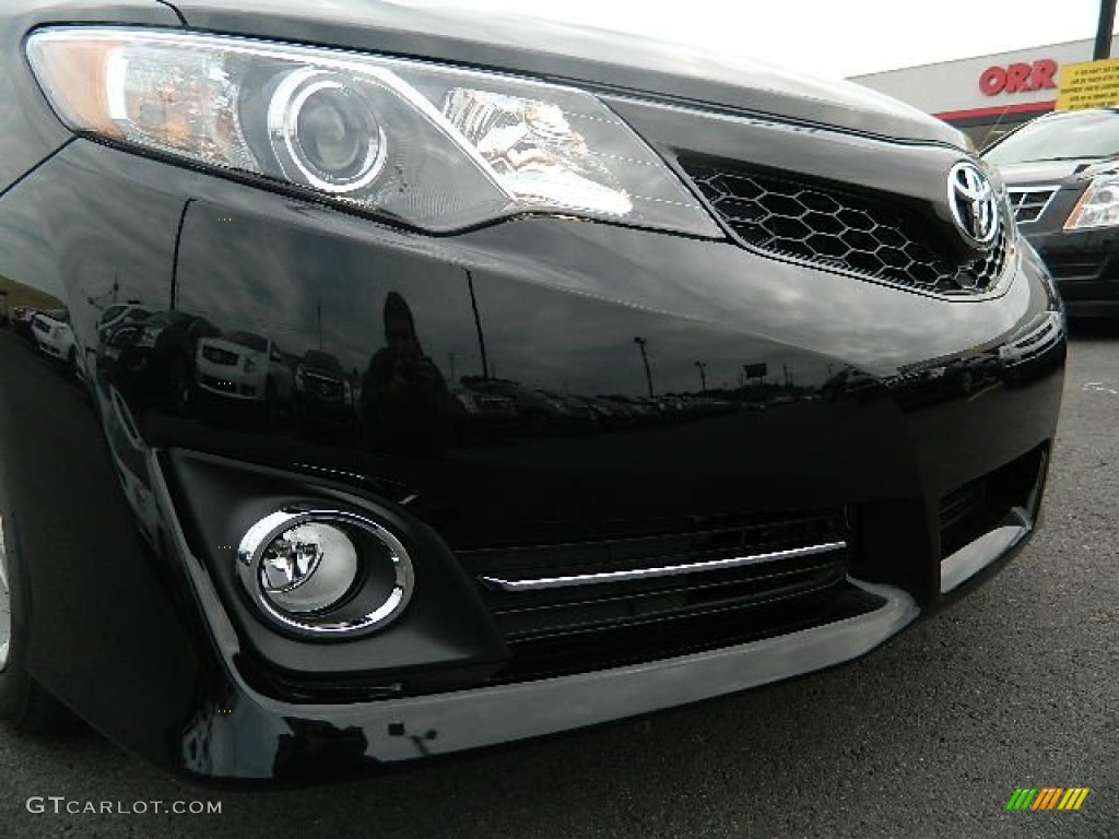 2012 Camry SE - Attitude Black Metallic / Black/Ash photo #9