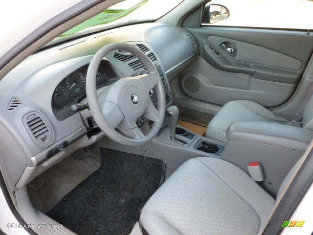 2005 Malibu Sedan - White / Gray photo #11