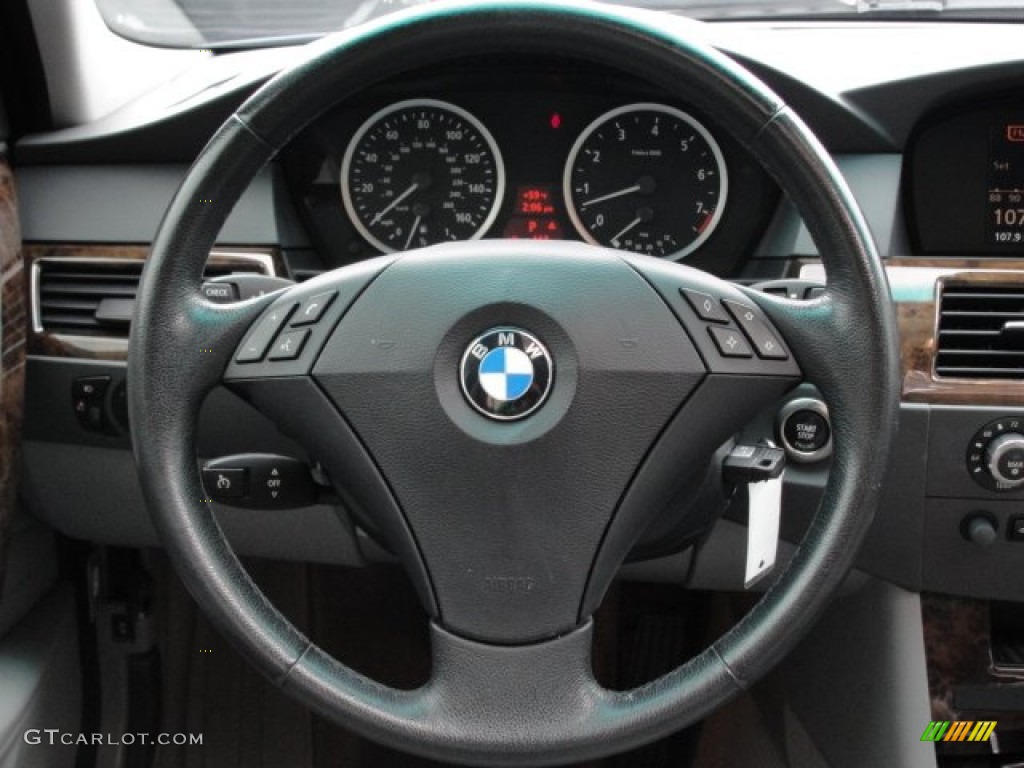2007 BMW 5 Series 525i Sedan Grey Steering Wheel Photo #61228615
