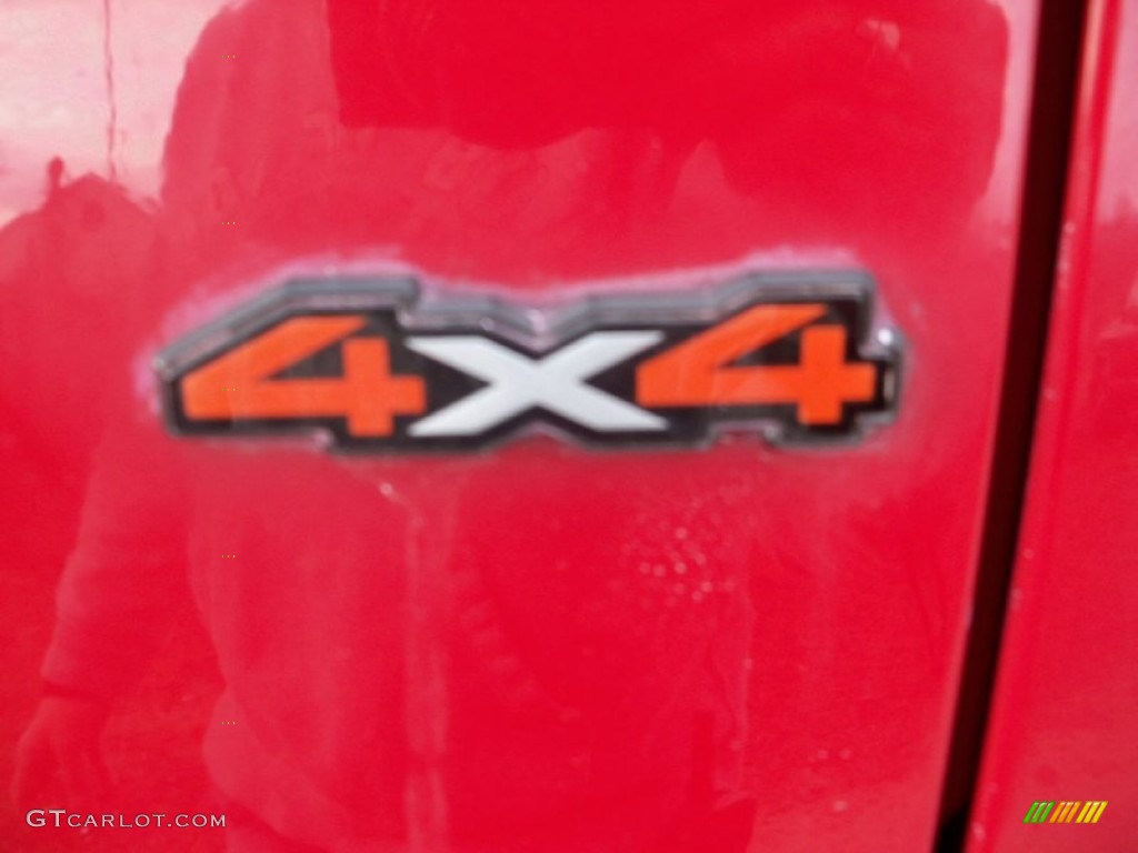 1994 S10 Blazer 4x4 - Bright Red / Gray photo #8