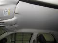 Bright White - 300 Touring Photo No. 15