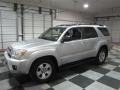 Titanium Metallic - 4Runner SR5 Photo No. 4