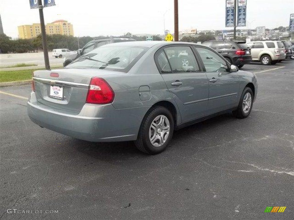 2008 Malibu Classic LS Sedan - Golden Pewter Metallic / Titanium Gray photo #3