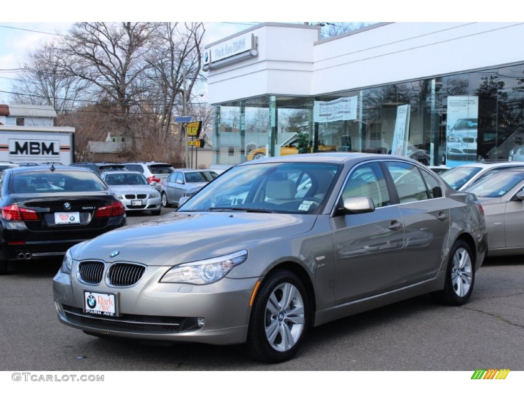 Platinum Bronze Metallic BMW 5 Series