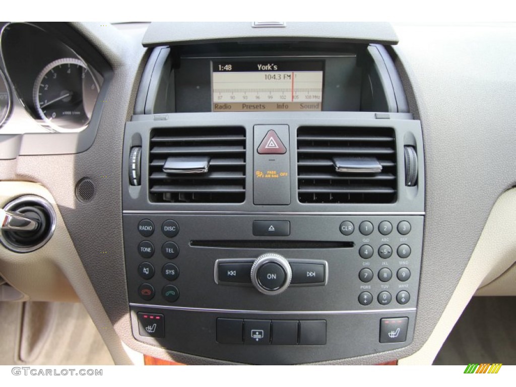 2011 Mercedes-Benz C 300 Luxury 4Matic Controls Photo #61237549