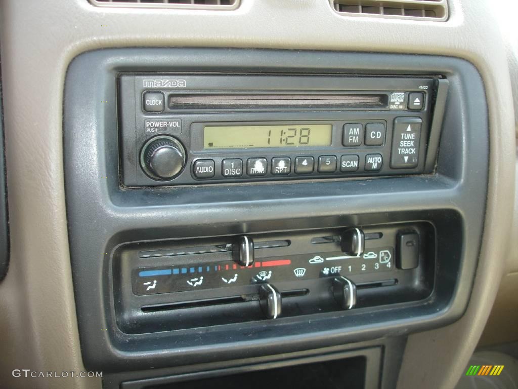 1998 Protege DX - Brilliant Black / Beige photo #23