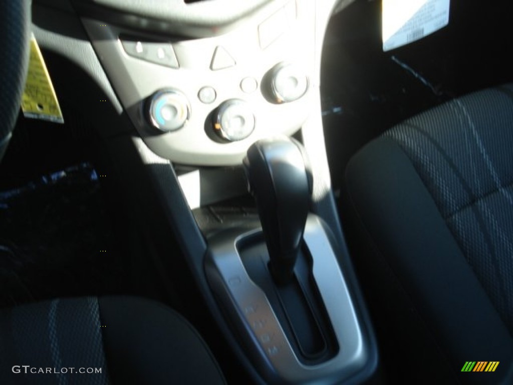 2012 Sonic LS Sedan - Crystal Red Tintcoat / Jet Black/Dark Titanium photo #18