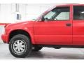 2002 Fire Red GMC Sonoma SLS Extended Cab 4x4  photo #19