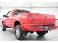 2002 Fire Red GMC Sonoma SLS Extended Cab 4x4  photo #21