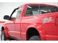 2002 Fire Red GMC Sonoma SLS Extended Cab 4x4  photo #23