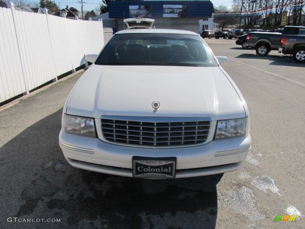 1997 DeVille Sedan - White / Dark Blue photo #3