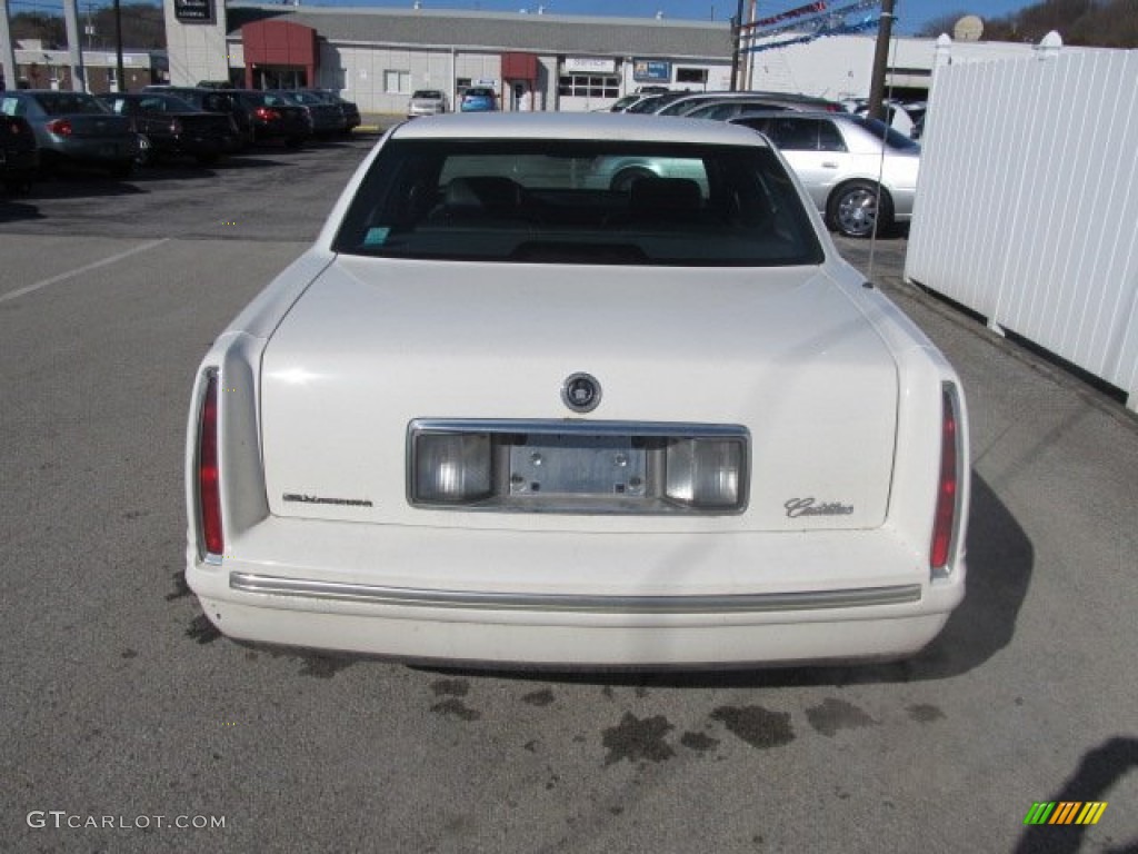 1997 DeVille Sedan - White / Dark Blue photo #6