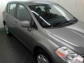 Magnetic Gray - Versa 1.8 S Hatchback Photo No. 20