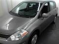 Magnetic Gray - Versa 1.8 S Hatchback Photo No. 21