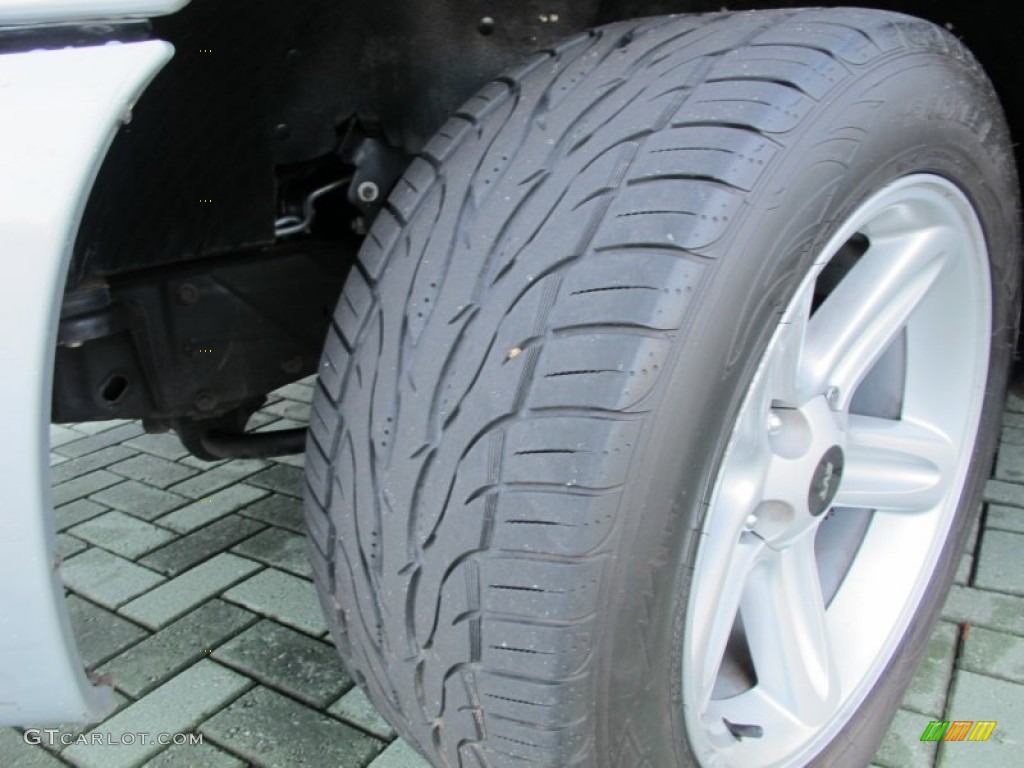 2004 F150 SVT Lightning - Silver Metallic / SVT Black/Light Flint photo #28