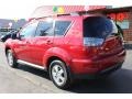 Rally Red Metallic - Outlander ES Photo No. 2
