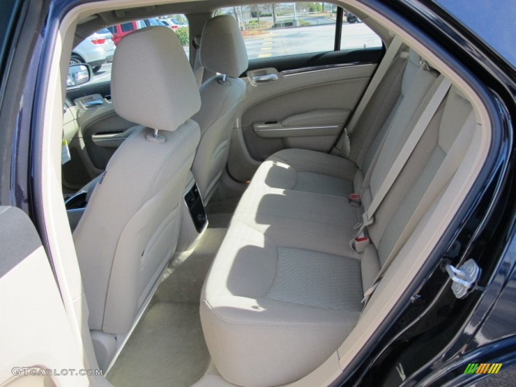 2012 Chrysler 300 Standard 300 Model Rear Seat Photo #61253987