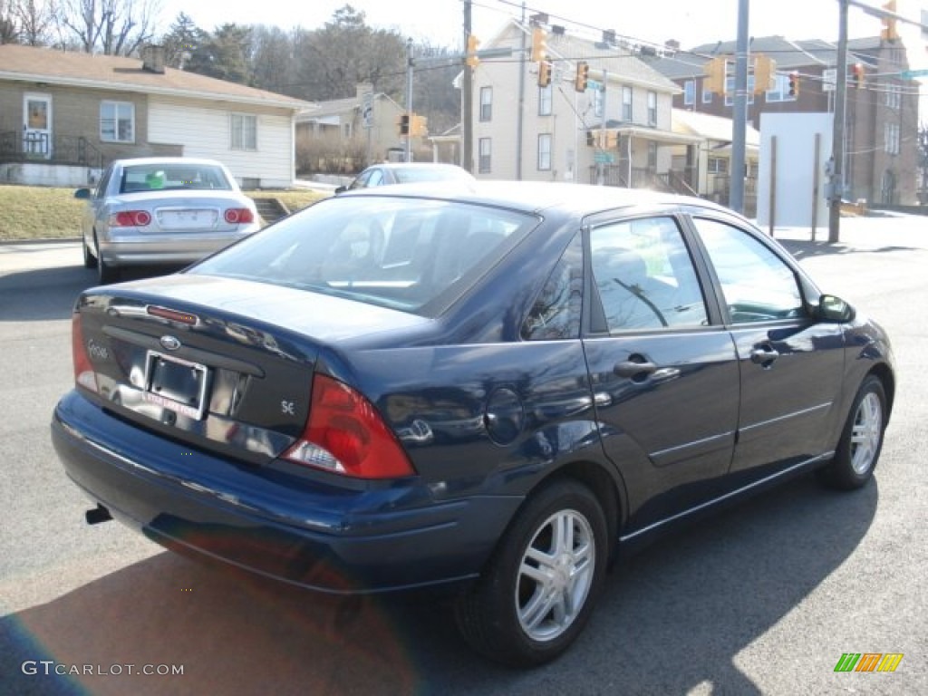 2001 Focus SE Sedan - Twilight Blue Metallic / Medium Graphite Grey photo #8